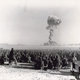 Test nucleares en 1951 en la zona de seguridad de Nevada. Wikimedia Cominos